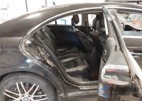 2007 Mercedes-Benz Cls 550 z USA, uszkodzony, nr VIN WDDDJ72X37A098713